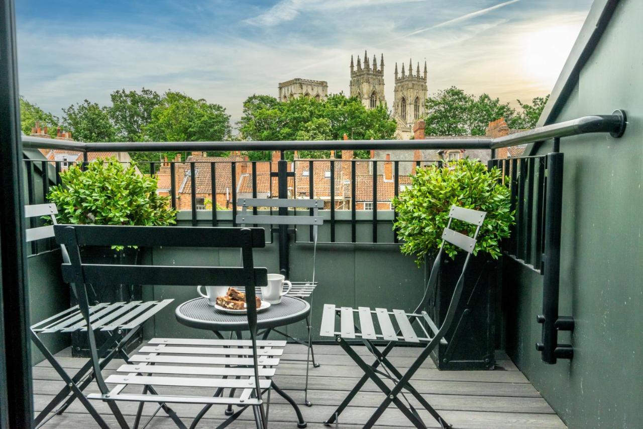 5 The Quadrant Apartment *